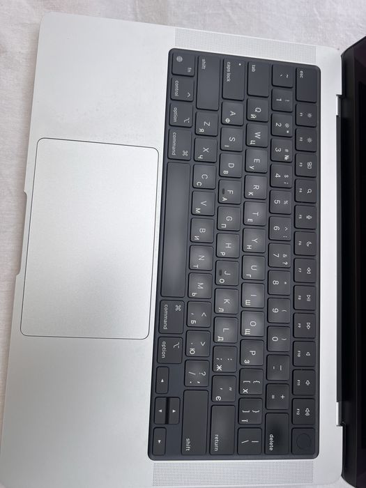 MacBook Pro M1 Pro 14 2021 дюймів 16RAM/1Tb SSD А2442