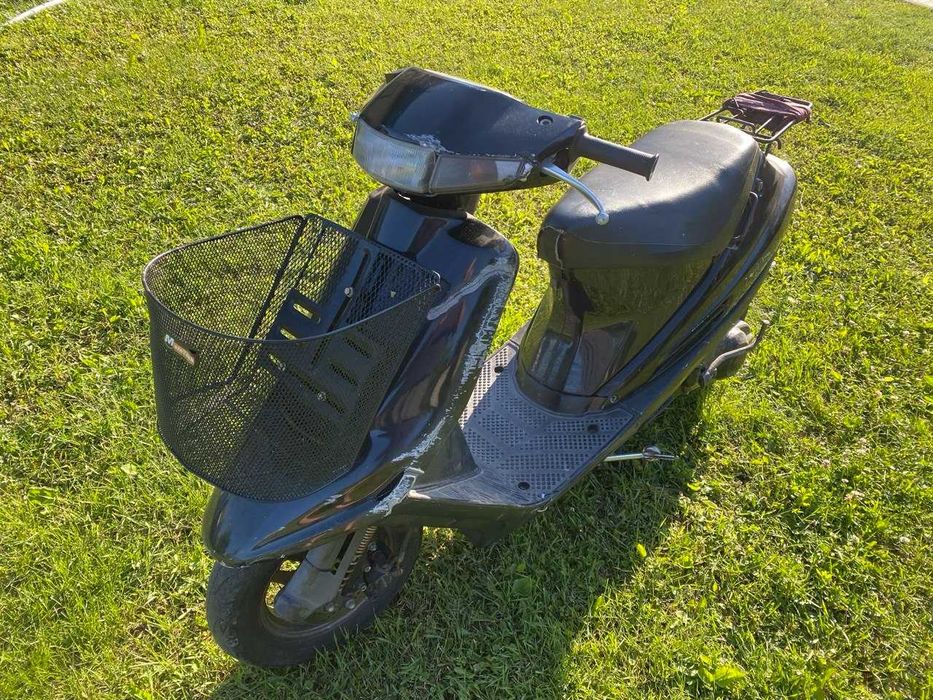 Suzuki Adress V100