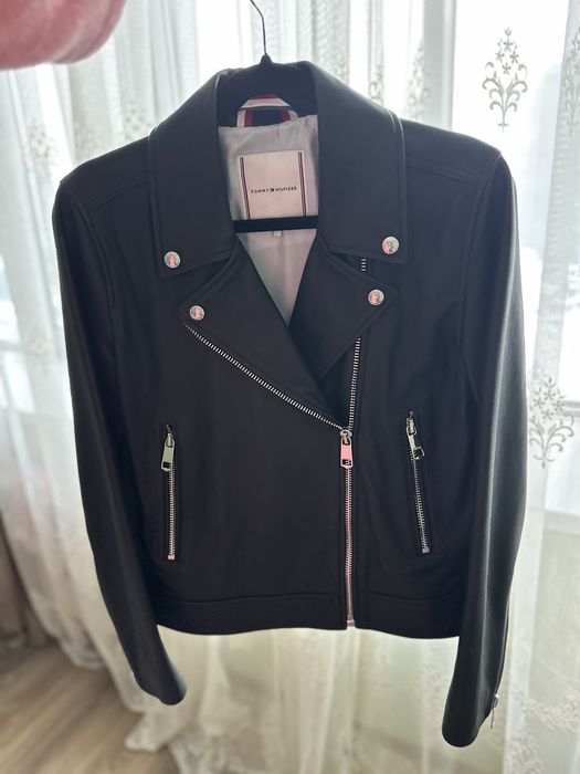 Жіноча шкіряна куртка Tommy Hilfiger