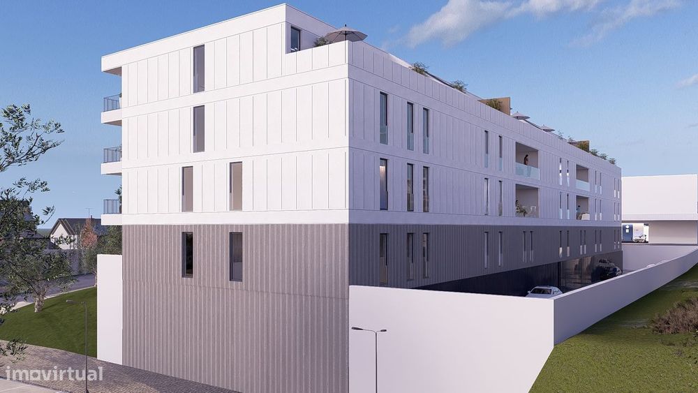 Algarve T1 Novo com garagem em Portimão