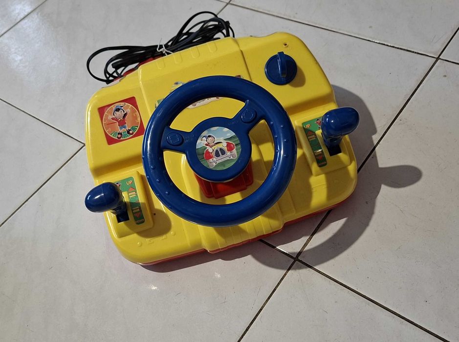 Brinquedo carro do Noddy Tv Console