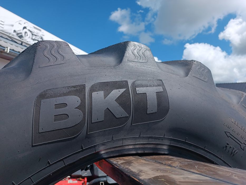 650/65R42 BKT Agri Max RT 657