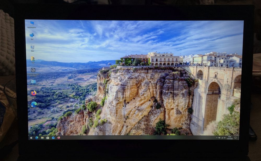 Dell precision m6700 i7 16gb 240gb ssd win 10 pro fullhd