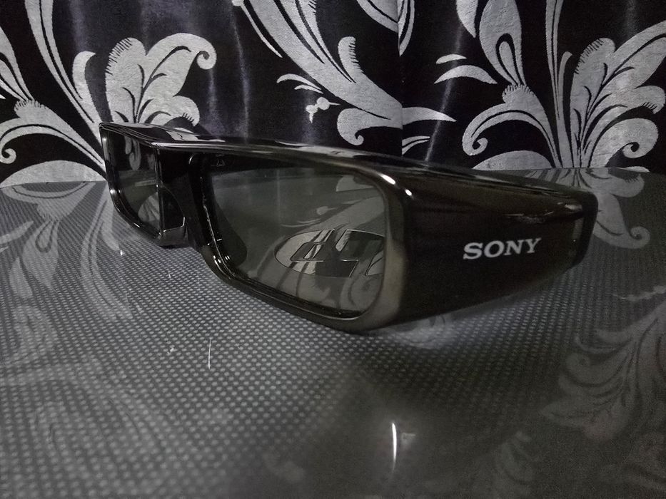 Продам оригінальні активні 3D окуляри SONY TDG-100.
