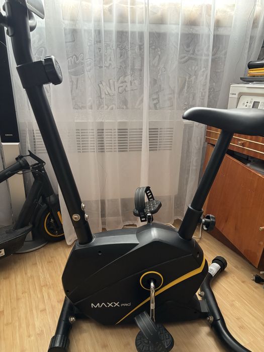 Велотренажер MAXXpro