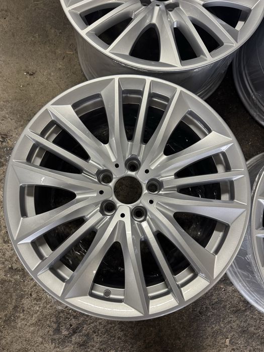 Styling 332 BMW Alufelgi 5x120 19”