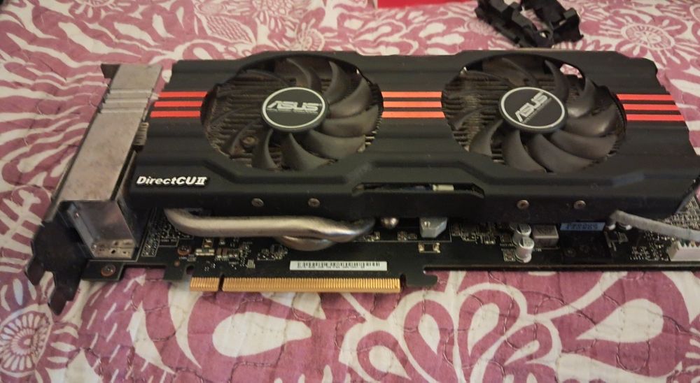 GeForce GTX 760 DirectCU II 2GB VRAM