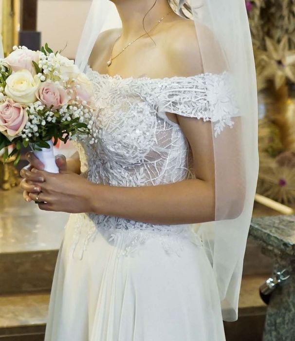 Suknia ślubna ivory