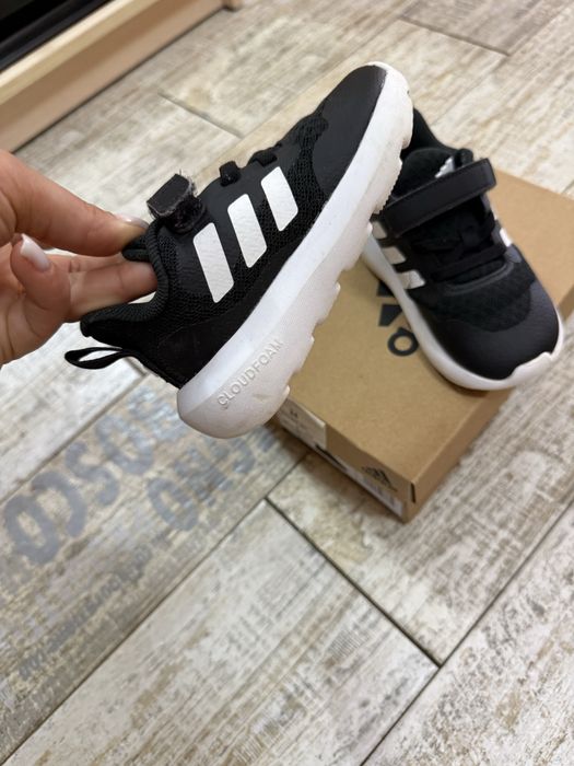Кросівки adidas оригінал