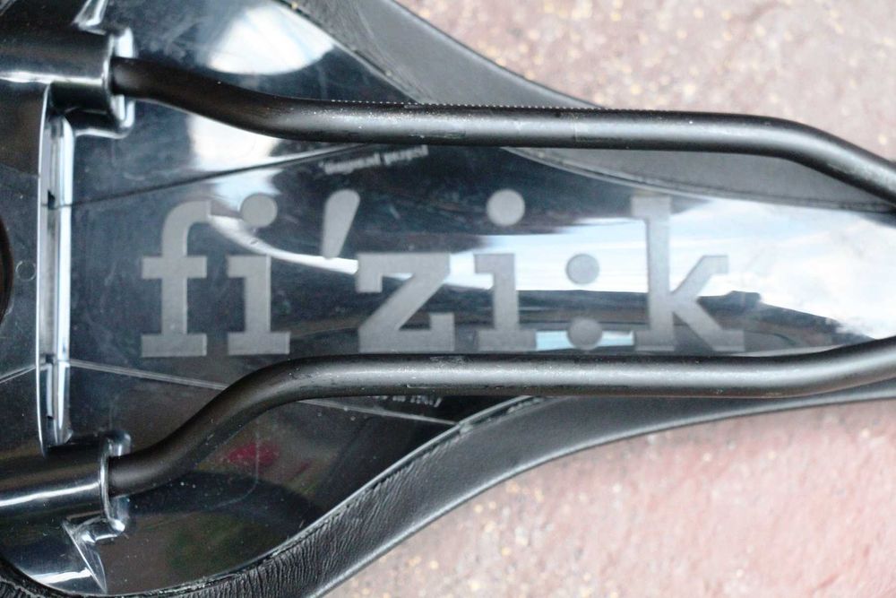 Siodełko rowerowe Fizik Monte 277 x 143mm Kium 278g nowe !!!