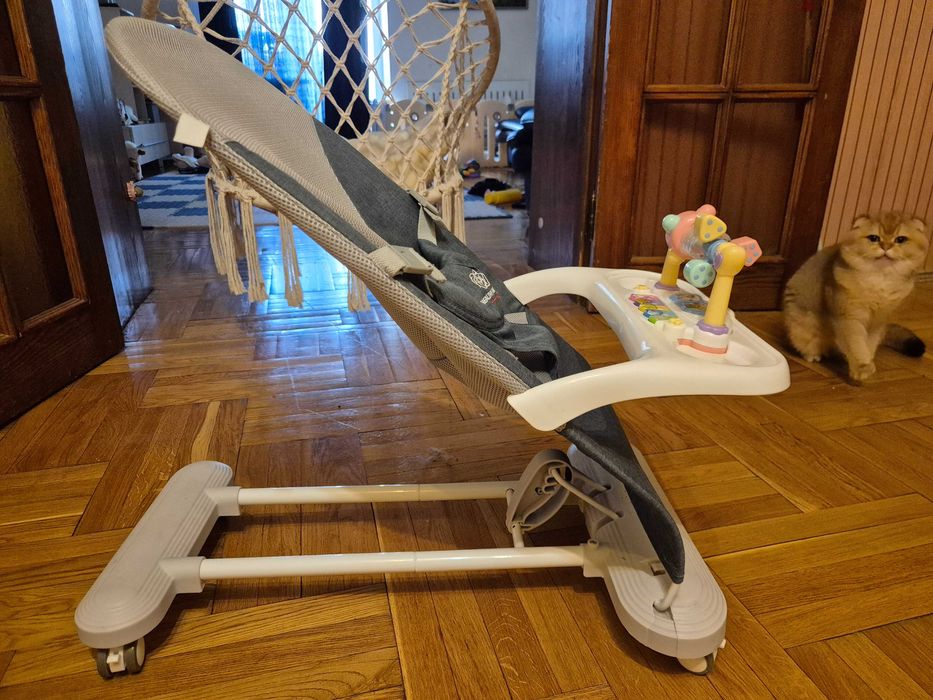 Дитячий шезлонг 4-in-1