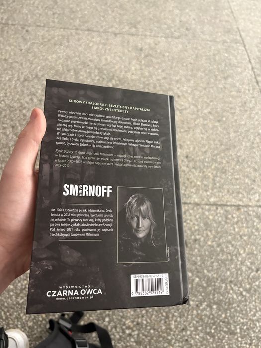 Karin Smirnoff Ryskie pazury