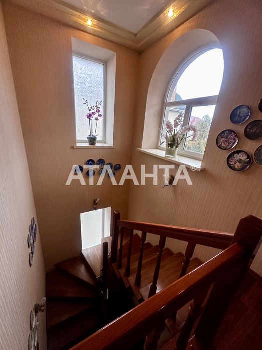 Хозяйский дом в Лесках, ул. Садовая. Ракушняк. Мебель. Техника.