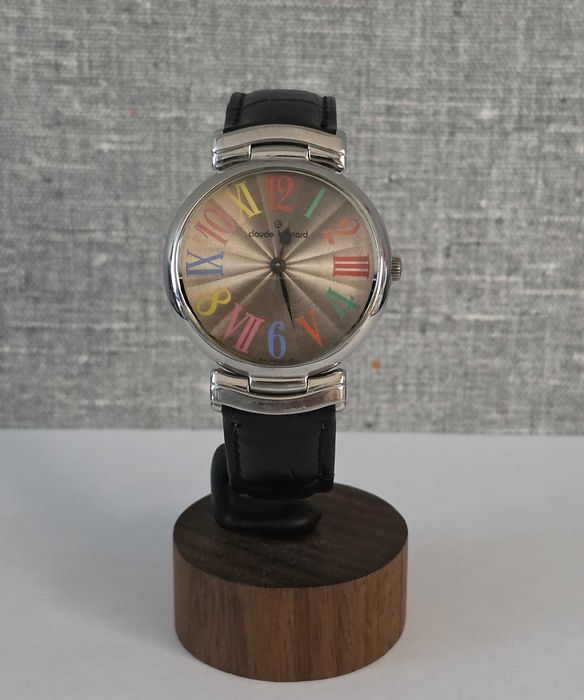 Жіночий годинник Orient FQC0Q006W