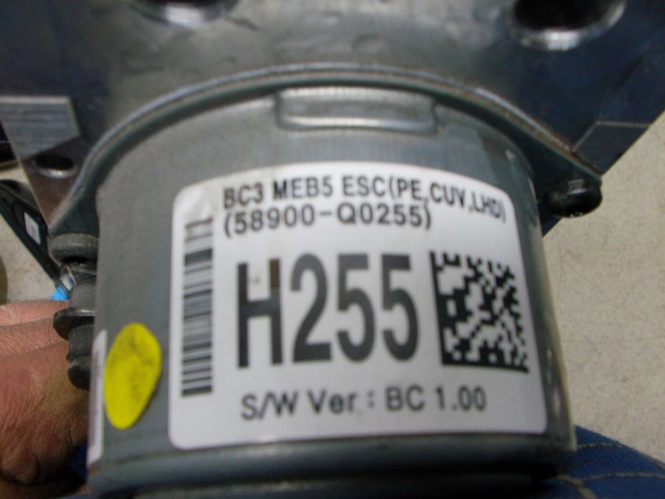 Hyundai bayon  24- sterownik pompa hamulcowa abs 58900_Q0255