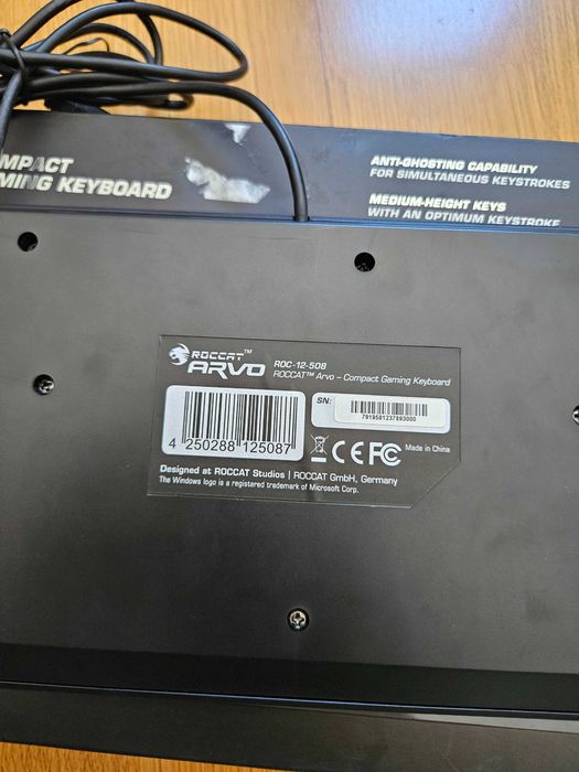 Taclado Gaming Roccat Arvo