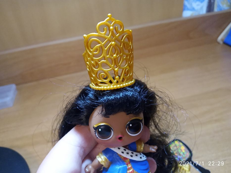 LOL surprise Queen