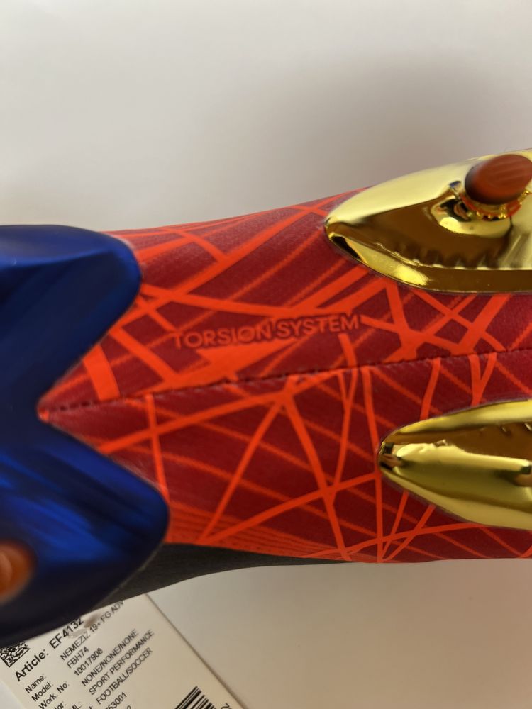 Botas de futbol nemeziz 19 sale
