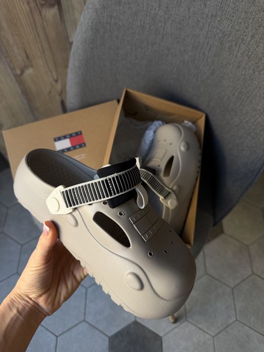 Жіночі сірі клоги TJW Hike freedom Tommy Jeans