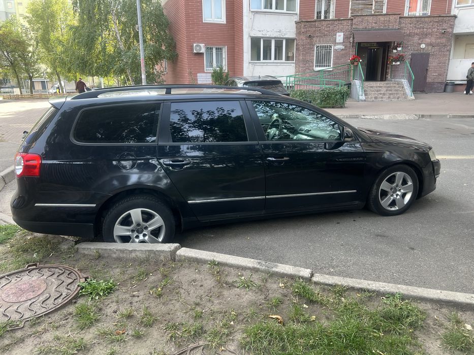 Volkswagen Passat полний привид