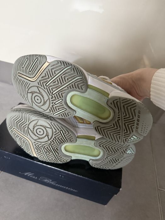 Кросівки adidas р35