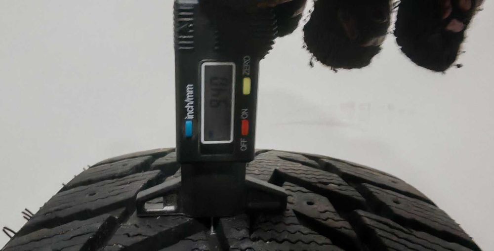 Шини зимові, пара, комплект R16