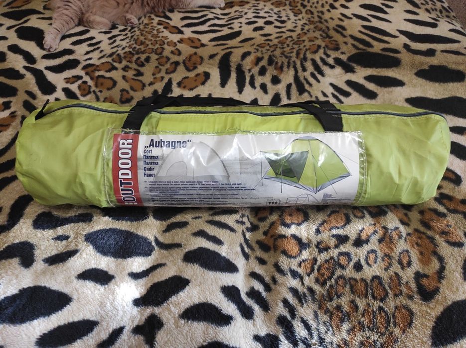 палатка для туризма трёхместная