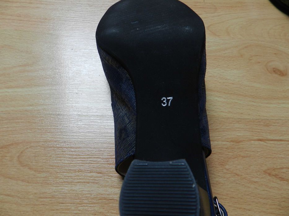 Buty skórzane firmy Pesco