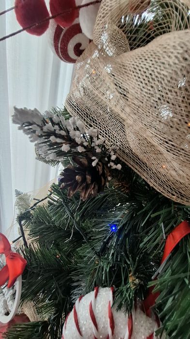 Árvore de natal usada apenas 1 vez