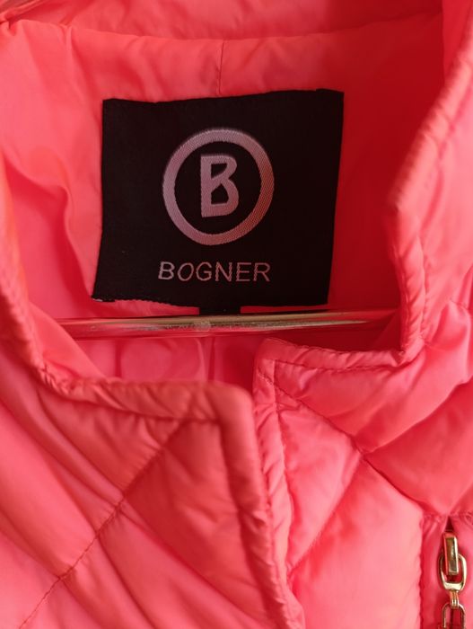 Курточка жіноча Bogner