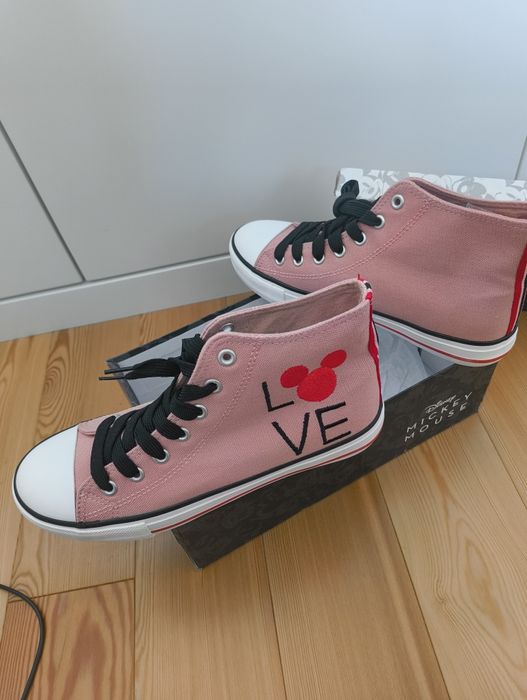 Sapatilhas Novas Mickey Mouse - Coleção Exclusiva Disney