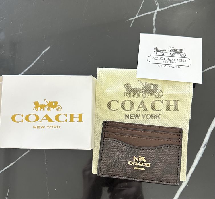 Porta cartões coach