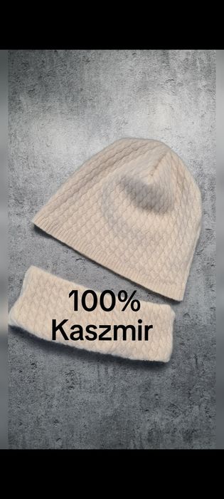 Komplet czapka i mały komin 100% Kaszmir. Warkoczowy splot.