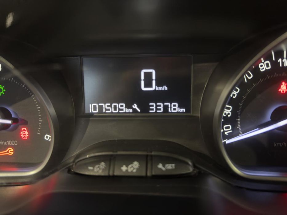 Peugeot 208 1.6 BlueHDi Style