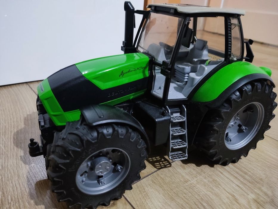 Deutz-Fahr 720 Bruder