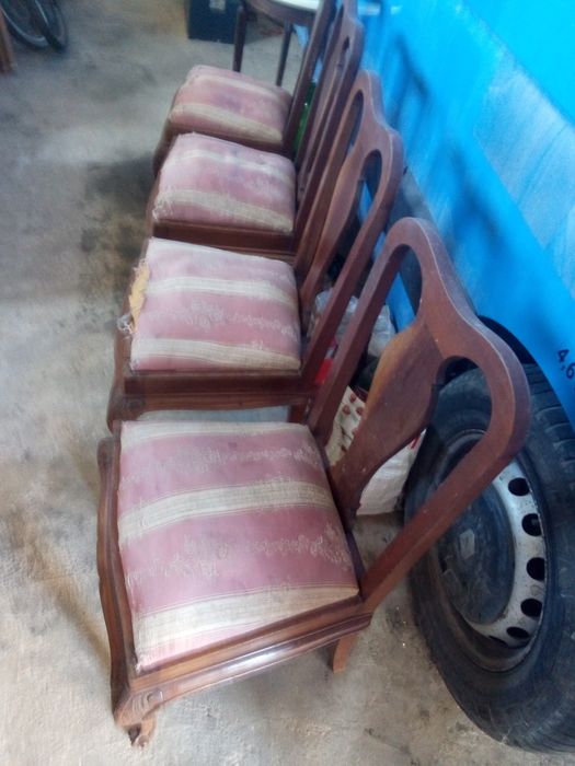 4 cadeiras para restauro