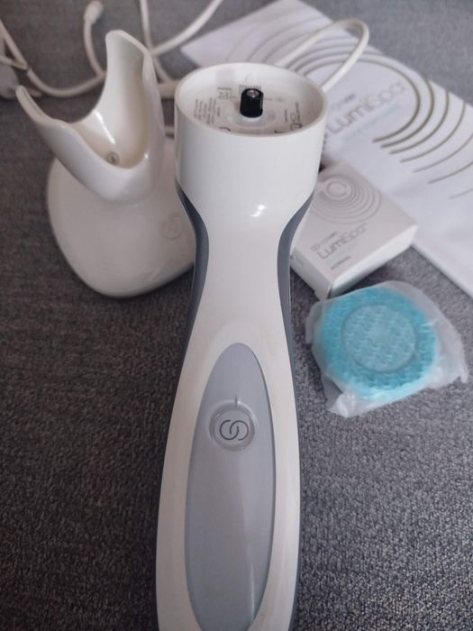 LumiSpa NuSkin..