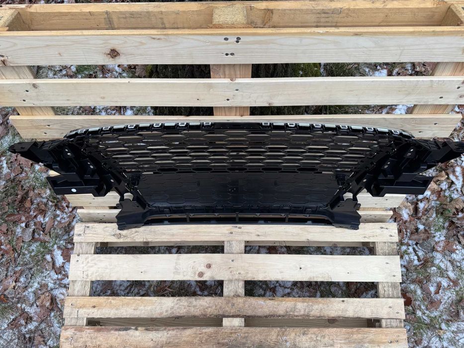 Grill Atrapa Audi Q5 8R 08-12 styl RSQ5 CHROME