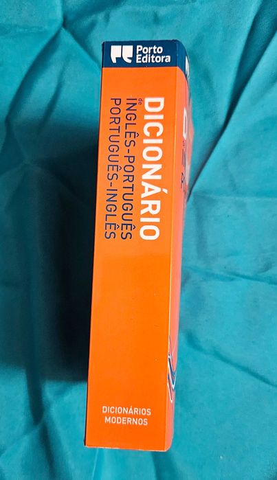 Dicionários Porto Editora