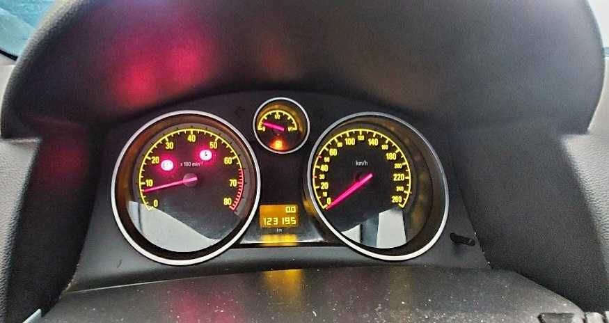 Opel Astra Muito Estimado – Excelente Negócio