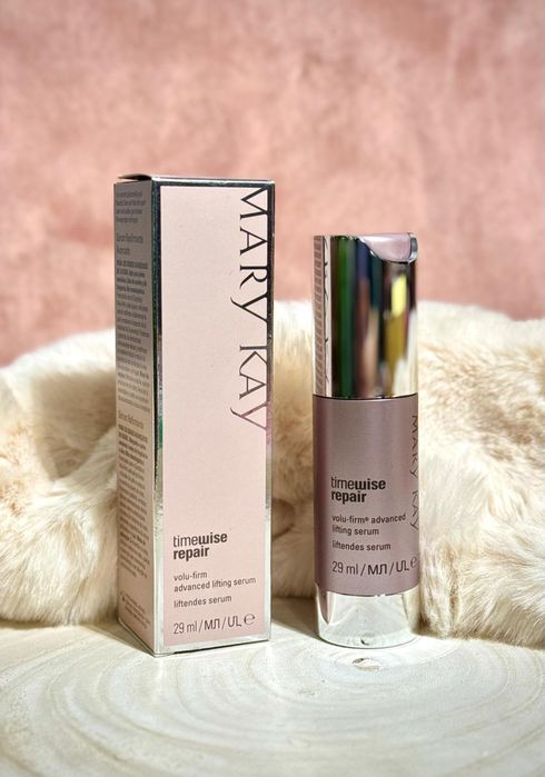 Serum liftingujace z serii TimeWise Repair od Mary Kay