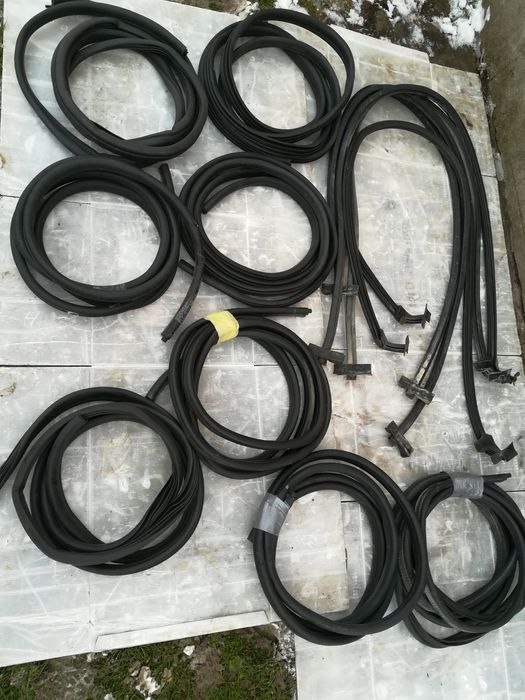 Скло дверей стекло  рено мастер мовано Renault master