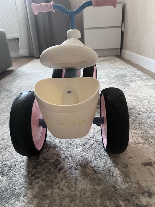 Біговел дитячий для дівчинки