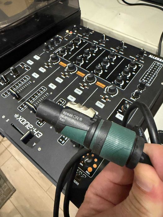 Funktion-One F81 + SB10A | Sistema de Som Completo