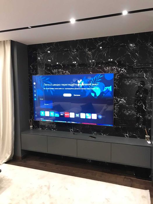 Установка телевізора на стіну Подвес телевизора 32 50 55 65 75 дюймов