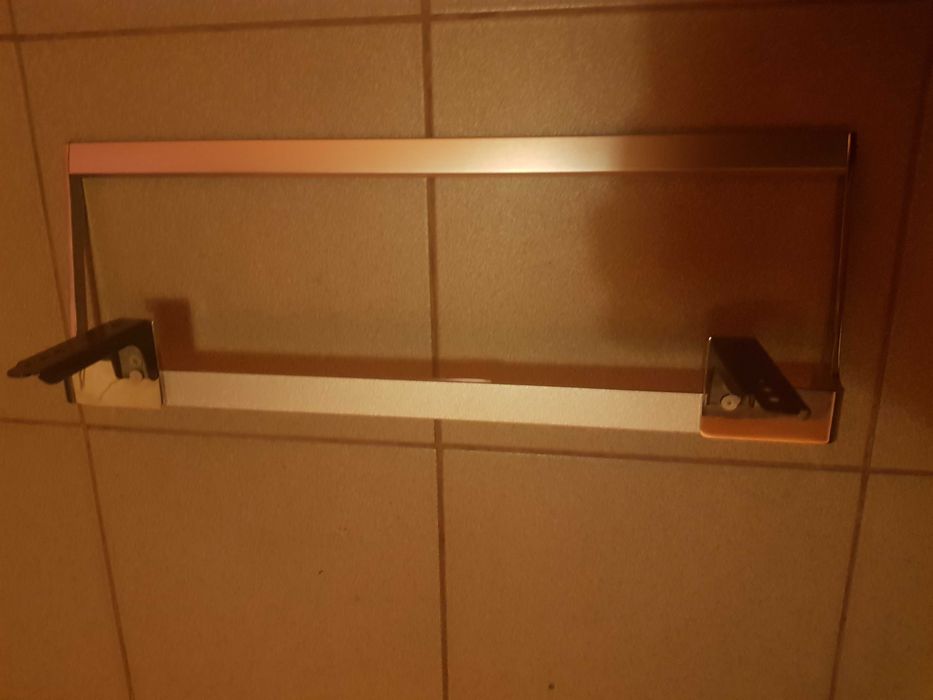 Półka uchwyt statyw stopa do tv