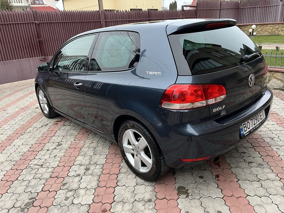 Volkswagen Golf 2011