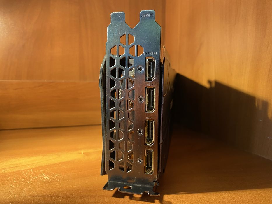 GIGABYTE Radeon RX 5700 XT Gaming OC 8GB