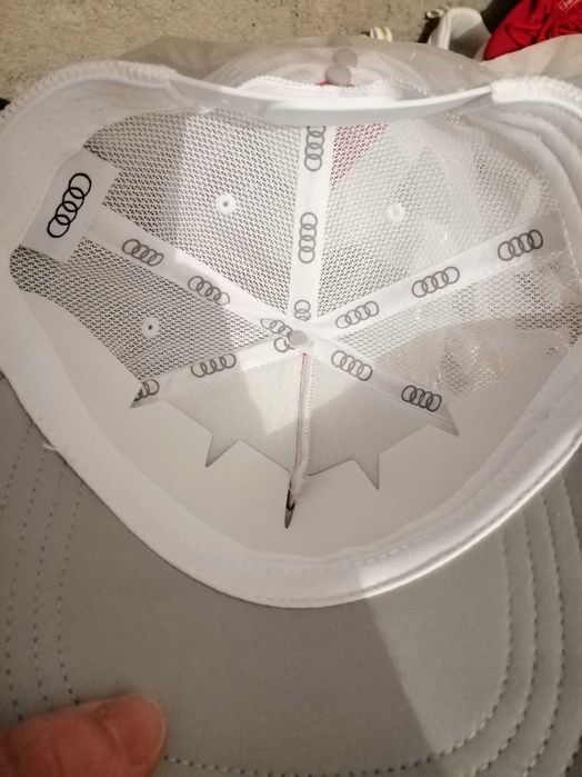 Vendo chapéu Audi Original