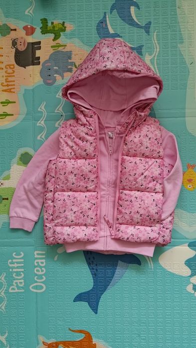 Жилетка і кофта для дівчинки